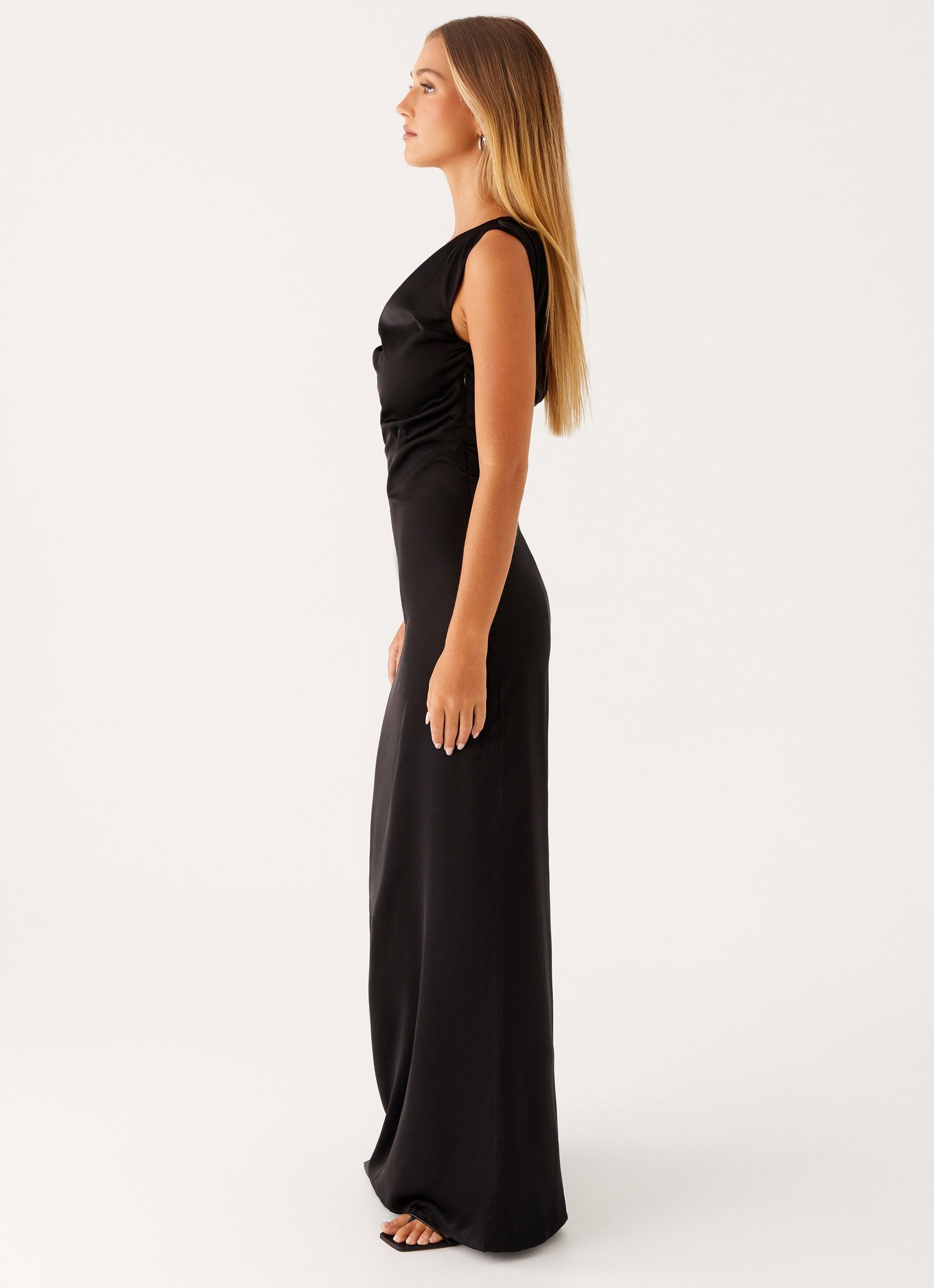 Léa Long Satin Dress Heart of Crystal